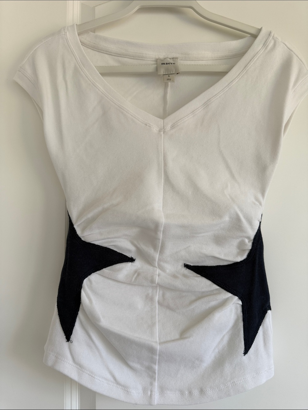 Maeve White Short-Sleeve wide V-Neck Top with Navy Star appliqués S